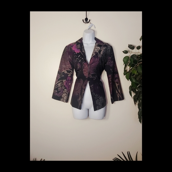 CHICOS PURPLE MULTI-COLOR FLORAL BLAZER SZ. 0 - Picture 1 of 8